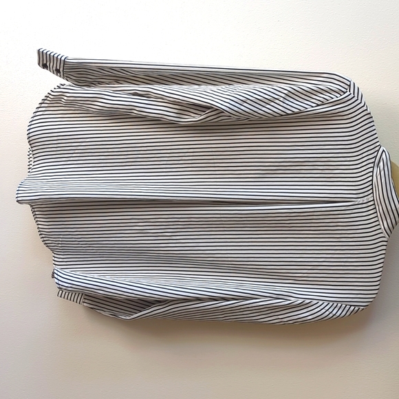Dressy Black/White Stripped H&M Dress shirt - Picture 6 of 6